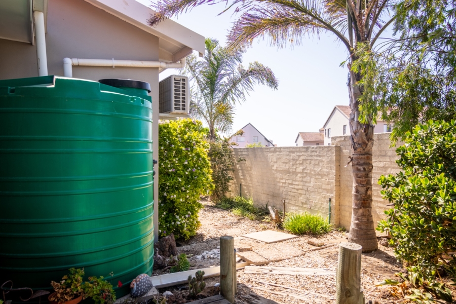 4 Bedroom Property for Sale in Velddrif Western Cape